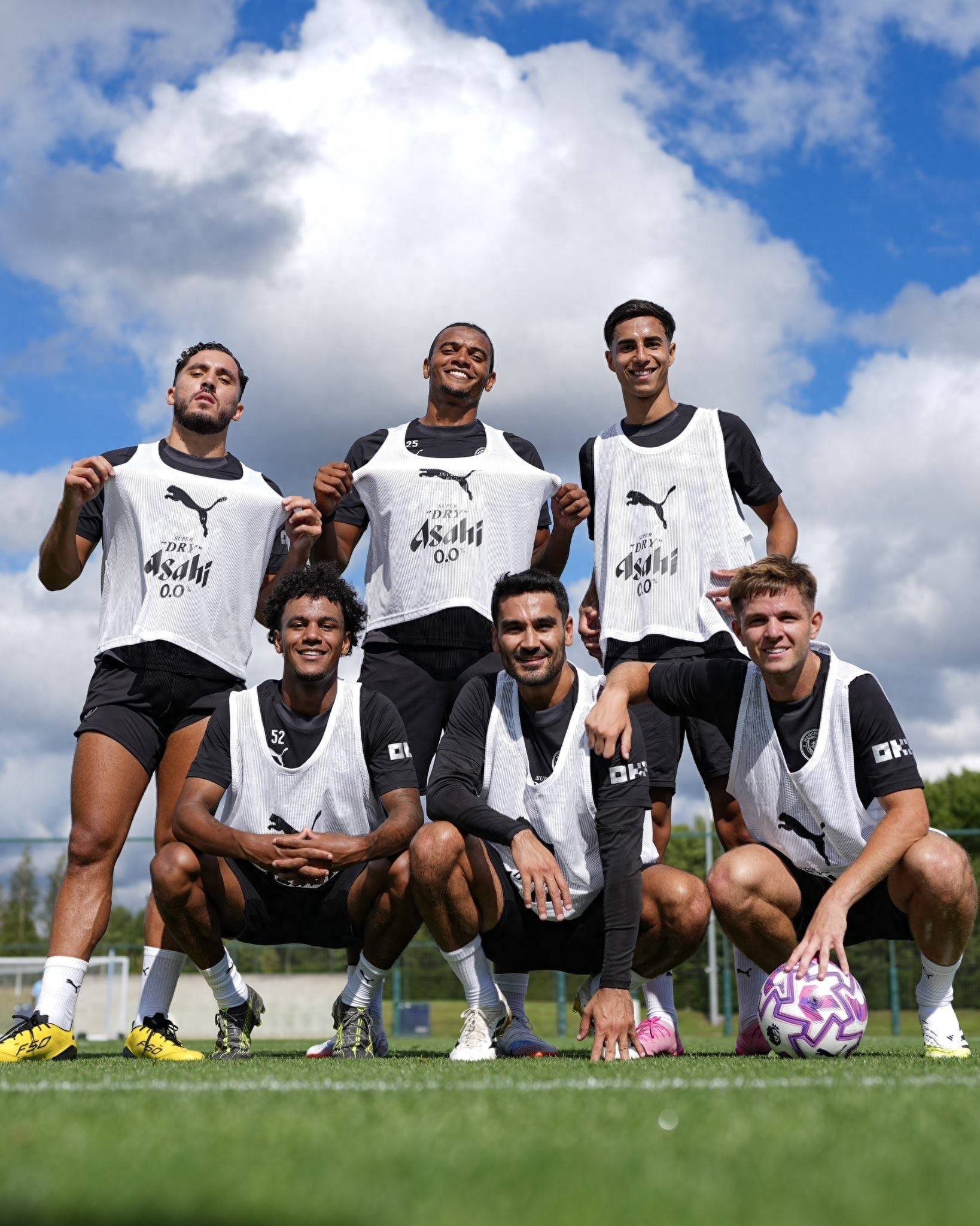 媒体人：国安本希望找邵佳一执教，新帅大概率仍是欧洲外教（媒体称：国安原计划由邵佳一执教，新主帅仍大概率来自欧洲）