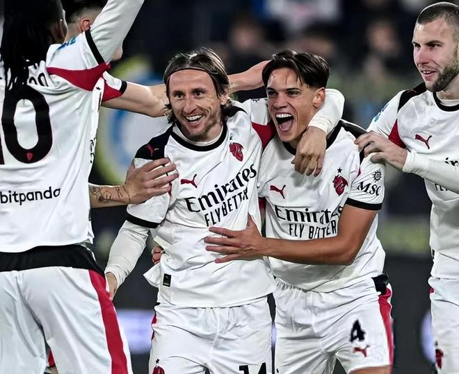 避免恰20停赛，蒙特拉：末轮踢西班牙要派出无黄牌负担的球队（为避免恰20被停赛，蒙特拉：末轮战西班牙将派无黄牌负担阵容）