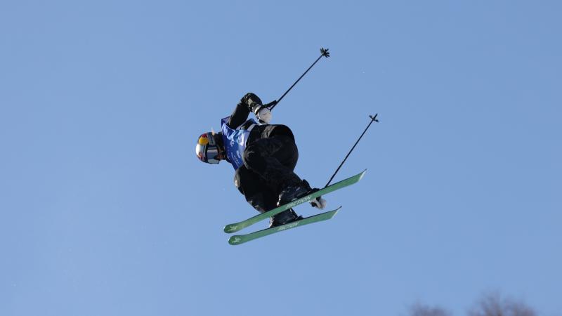 U17世界杯个人奖项：葡萄牙斩获最佳球员和最佳门将奖（U17世界杯个人奖项揭晓：葡萄牙拿下最佳球员与最佳门将）