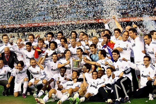 TA评红军面临问题：定位球防守成短板；球队压迫力不足（TA点出红军顽疾：定位球防守薄弱，整体压迫强度不足）