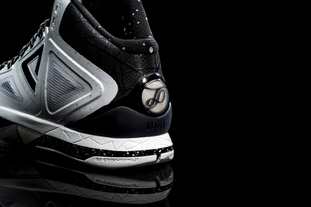 7连胜！随着维拉2-1绝杀阿森纳，英超最新积分榜出炉：曼城跌第3（维拉2-1绝杀阿森纳豪取7连胜，英超积分榜出炉：曼城跌至第3）