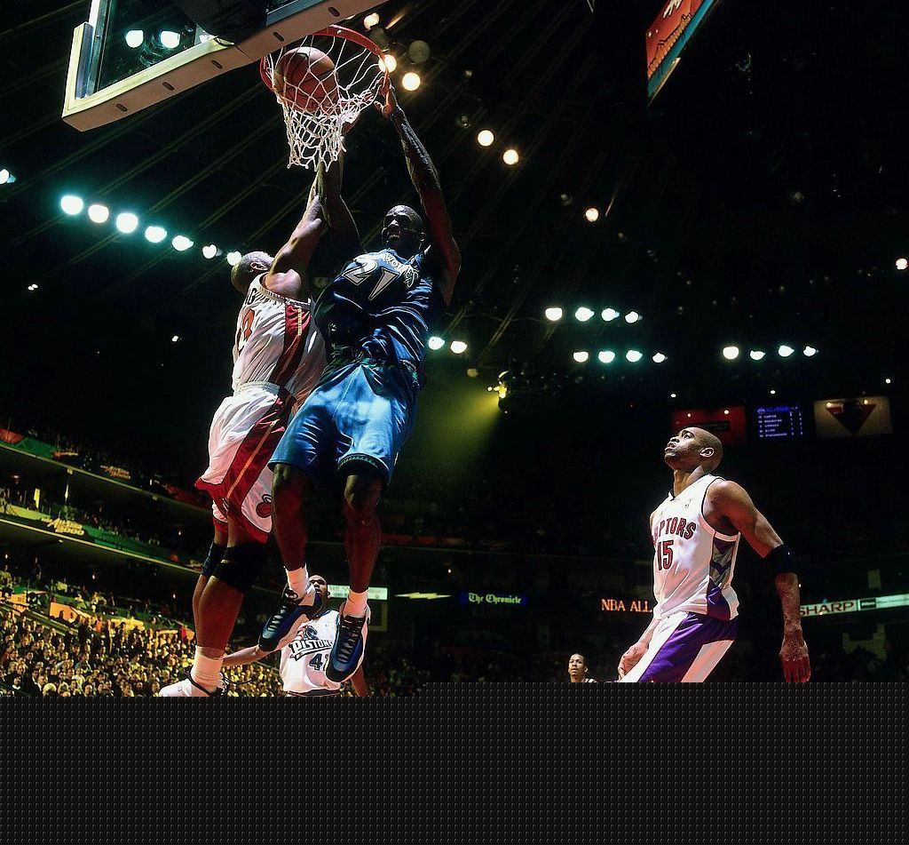 3-2伯恩茅斯，桑德兰队史首次英超联赛两球落后逆转取胜（桑德兰3-2逆转伯恩茅斯，队史英超首次两球落后翻盘取胜）