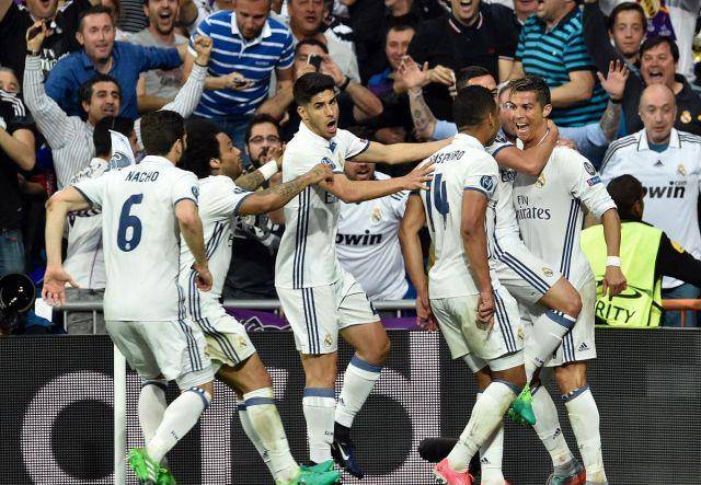 富安健洋：加盟阿贾克斯是全新开始，希望能成为年轻球员榜样（富安健洋：转投阿贾克斯开启新篇章，盼成年轻球员楷模）