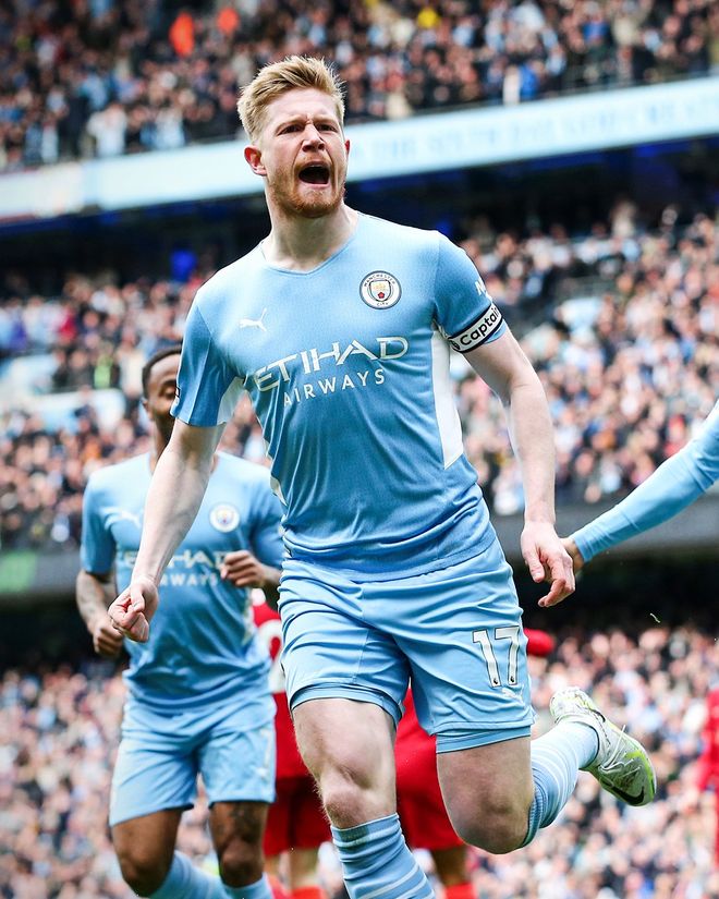 足球德国队主帅回应质疑：球队需要时间重建（德国队主帅回应质疑：重建球队非一日之功）